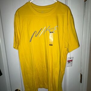 Nike Men's Bright Yellow Tee